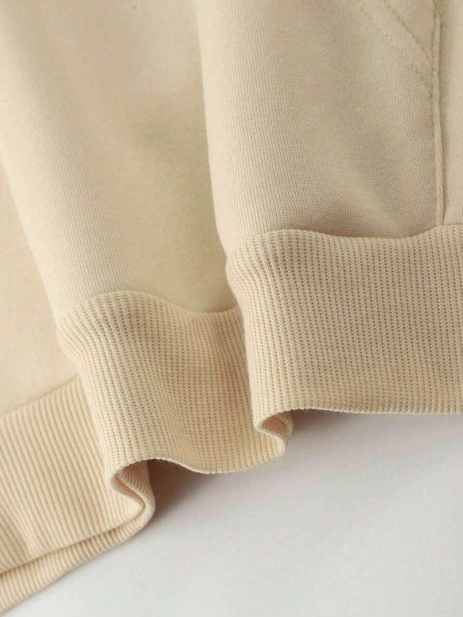 Men's kangaroo pocket drawstring hoodie — detail view