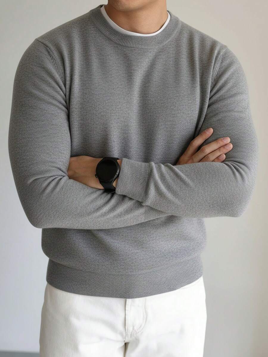 Men's crew neck slim-fit sweater in light grey — additional view