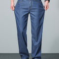 Men's straight-leg relaxed-fit jeans in blue