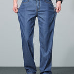 Men's straight-leg relaxed-fit jeans in blue