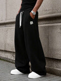 Men's drawstring waist casual joggers in black