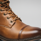 Men's cushioned leather lace-up boots — alternate view
