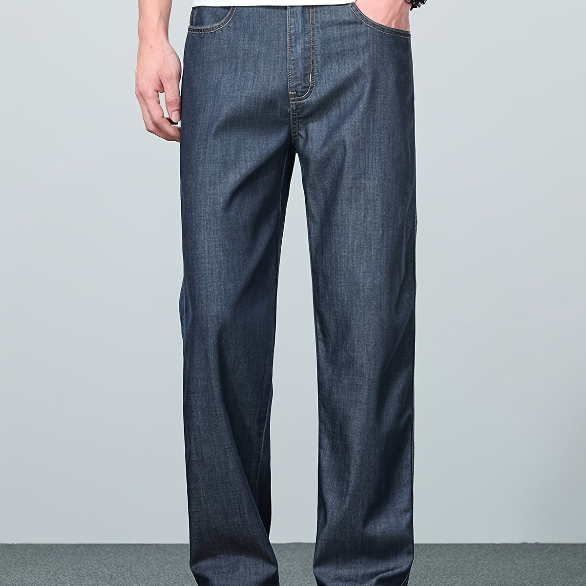 Men's straight-leg relaxed-fit jeans in blue black — additional view
