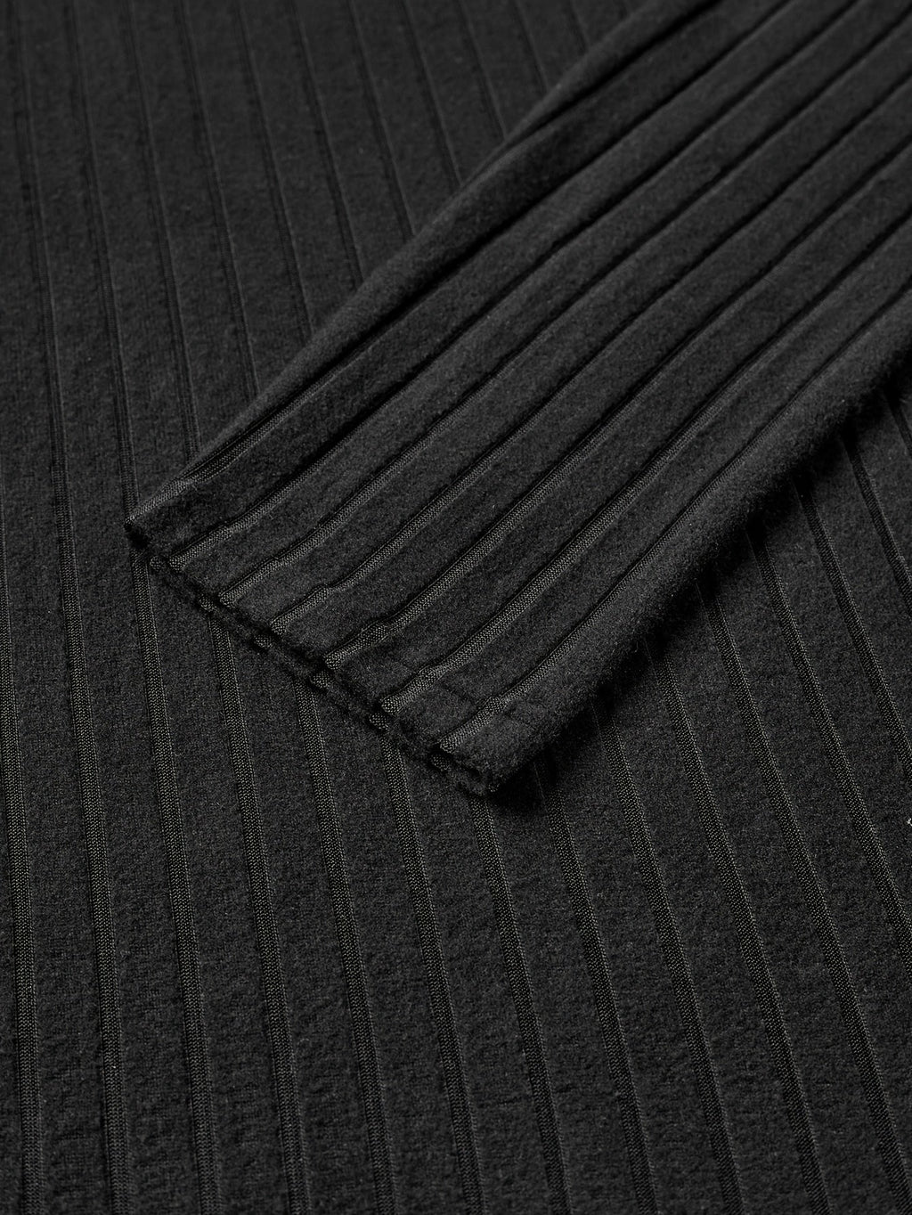 Sawyer | Ribbed V-Neck Long Sleeve Top