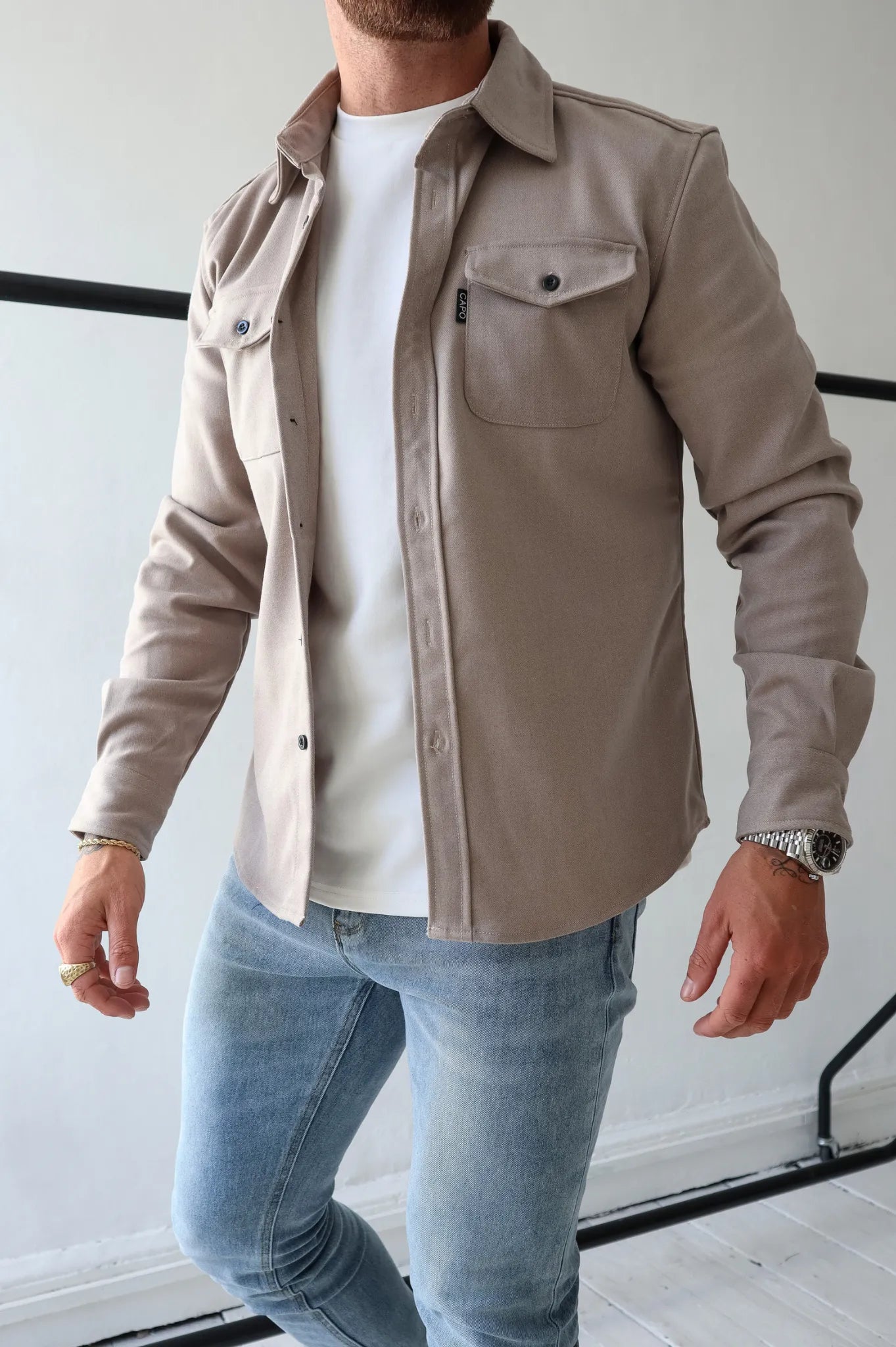 Men's chest pocket overshirt jacket in dark red — detail view