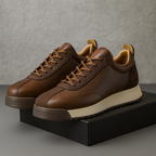Men's cushioned leather court sneakers in brown