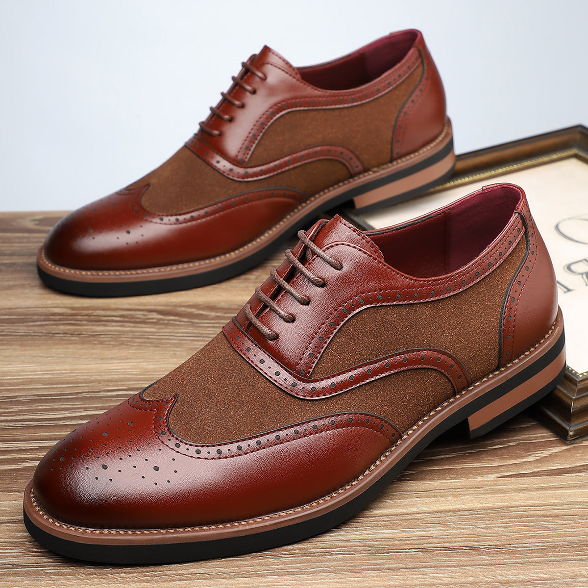 Men's brogue oxford dress shoes in chestnut brown