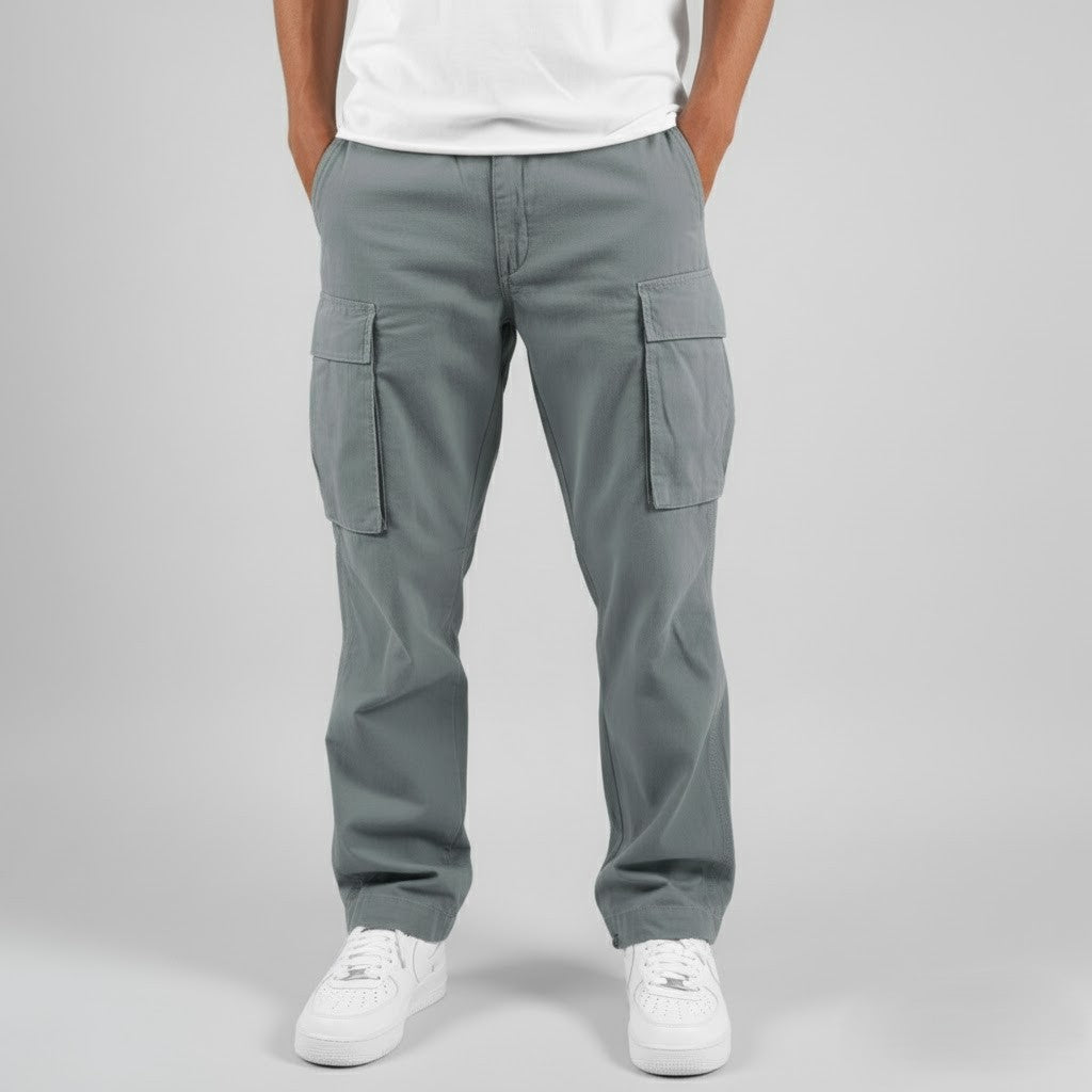 Men's relaxed-fit cargo pants in grey — additional view