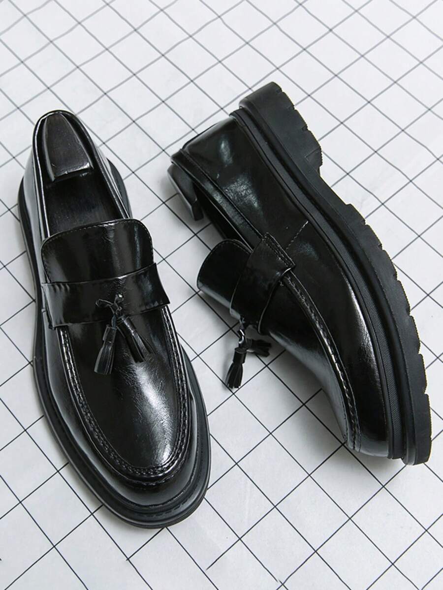 Men's houndstooth tassel loafers — additional view