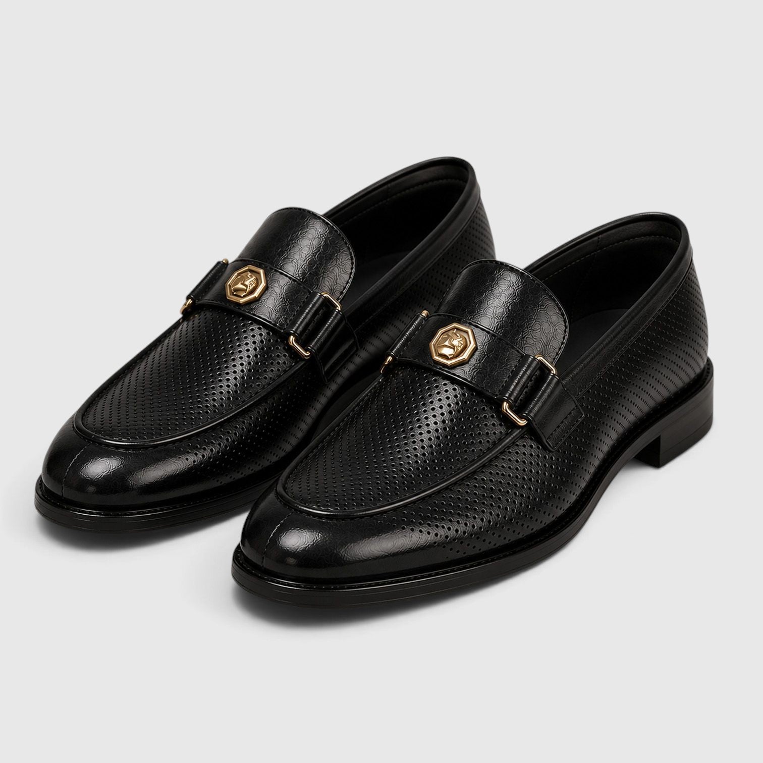 Men's breathable slip-on driving loafers in black