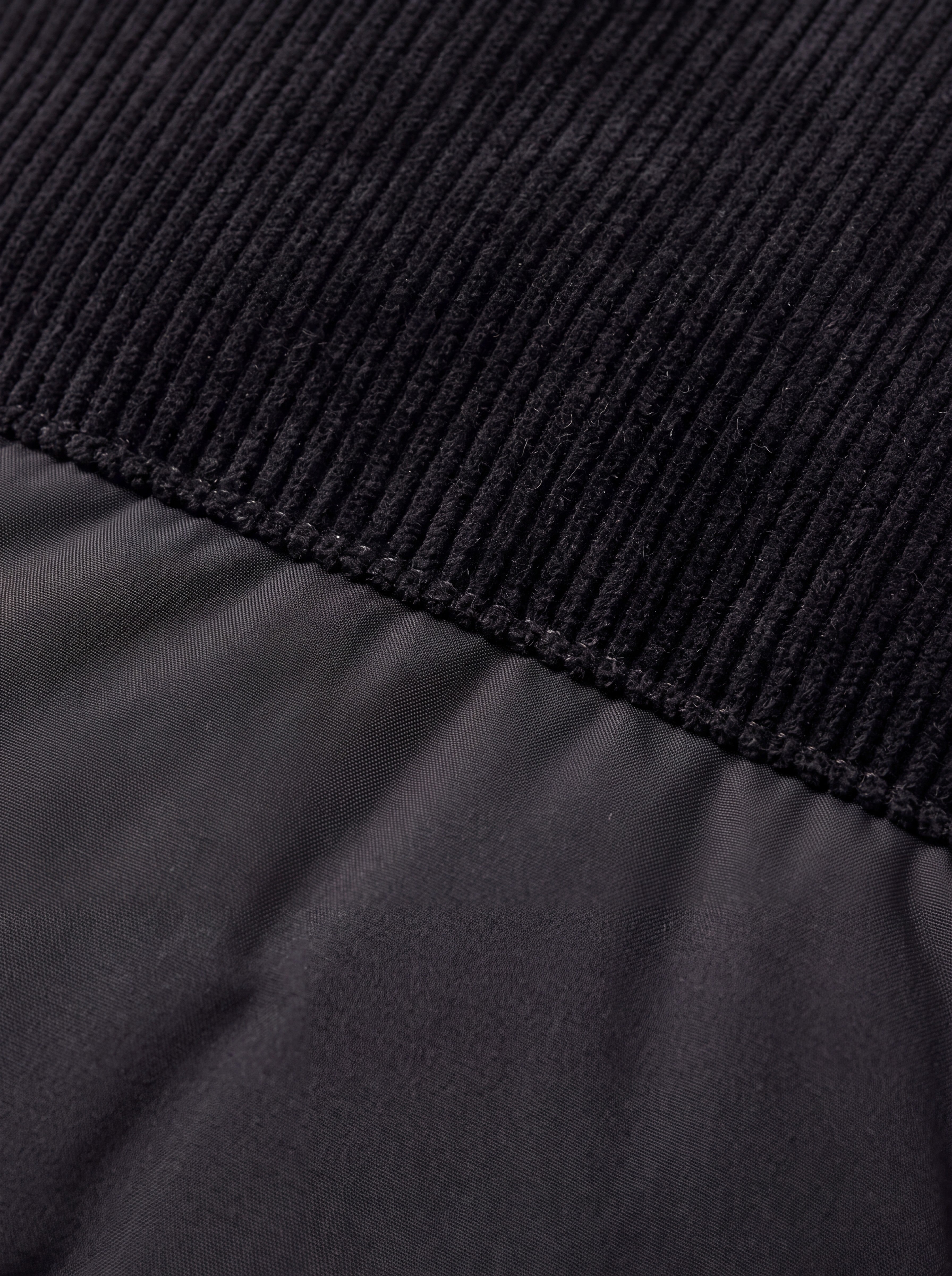 Men's slim-fit stand-collar puffer vest — additional view