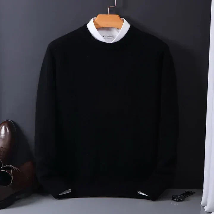 Men's crew neck pullover in black