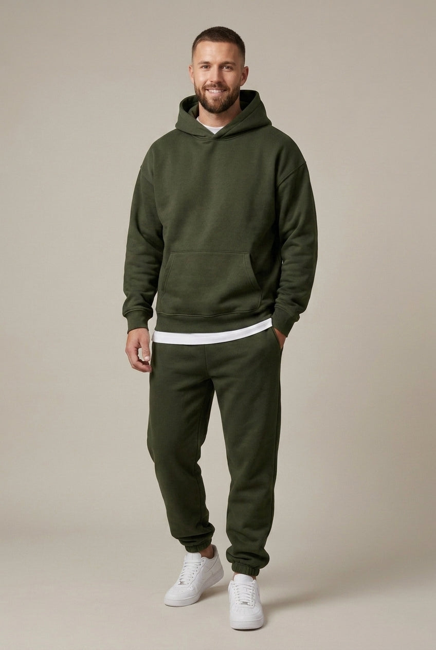 Men's two-piece oversized hoodie set in army green — additional view