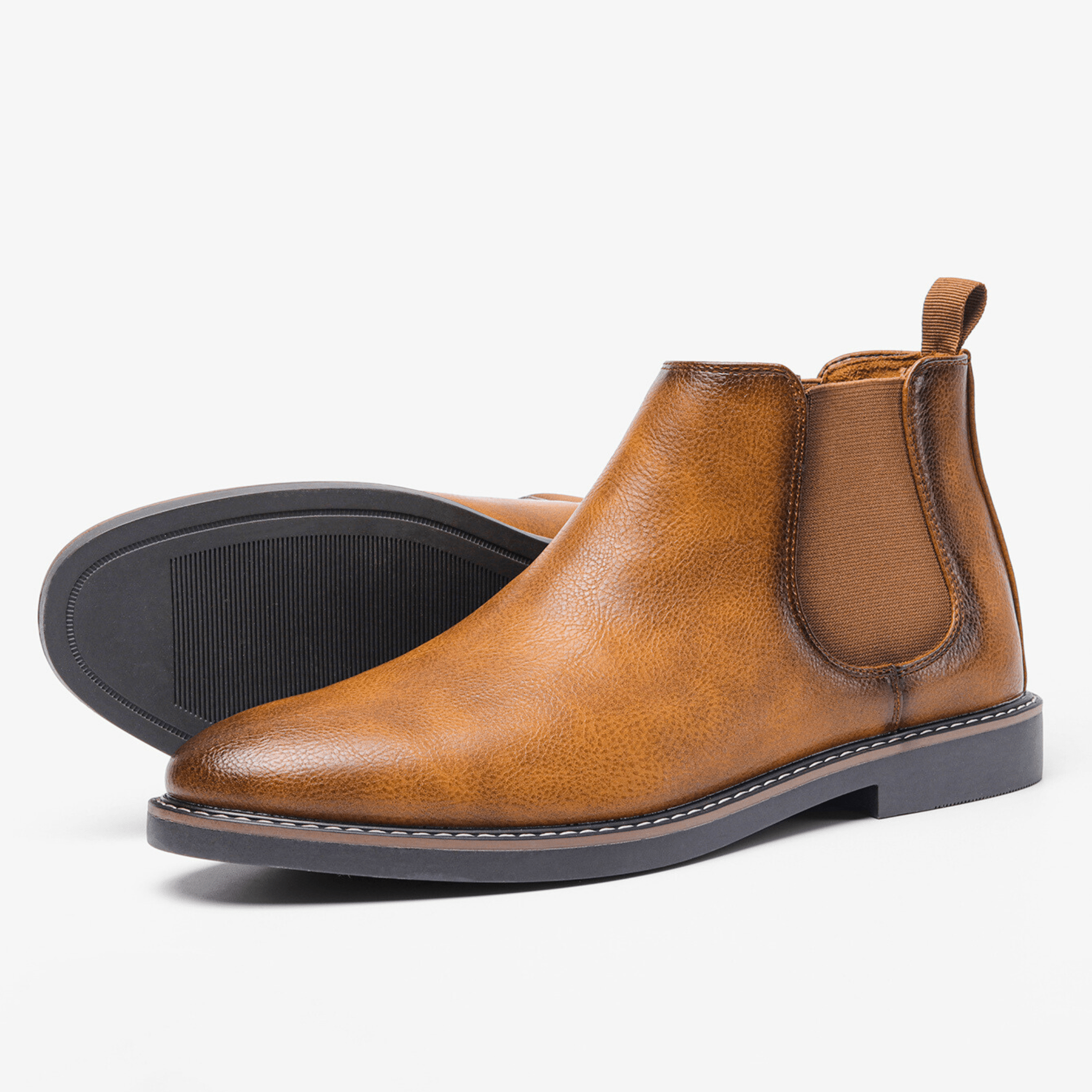 Men's leather elastic panel chelsea boots — additional view